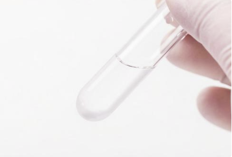 品質管理の現場を示す写真 1